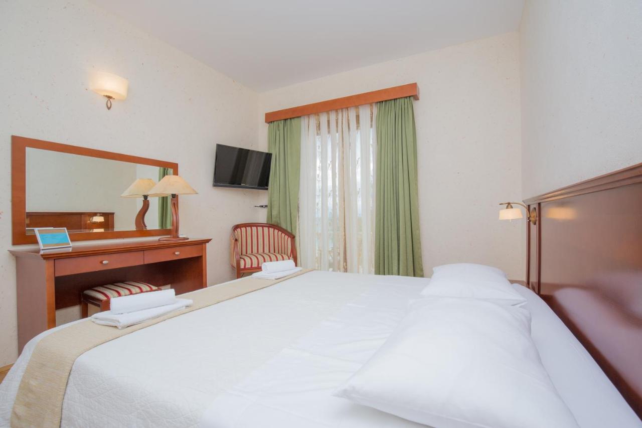 Rooms Plava Laguna プリモシュテン エクステリア 写真